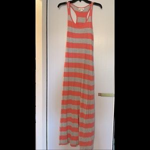 🌸3/$25🌸 Forever 21 Maxi dress